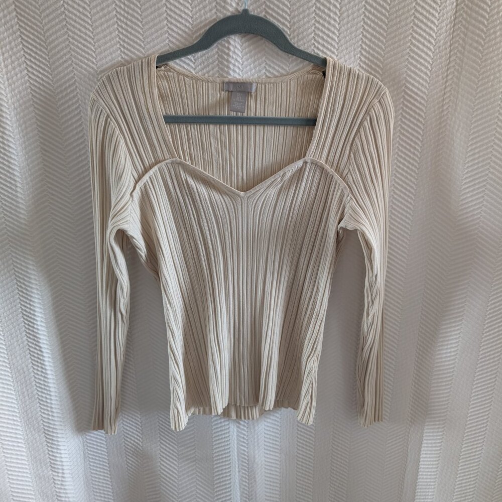 H&M Cream Top Long Sleeve Sweetheart Neckline Ribbed Knit Size Large Minimalist